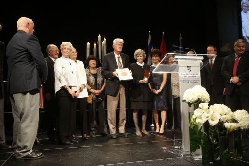 At the Gala, Bernhardina and Elizabeth Gertruida van de Pol were posthumously recognized as Righteous Among the Nations by Yad Vashem